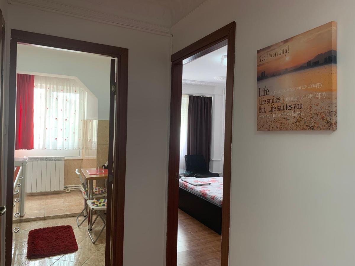 Center Apartment Galaţi Exterior foto