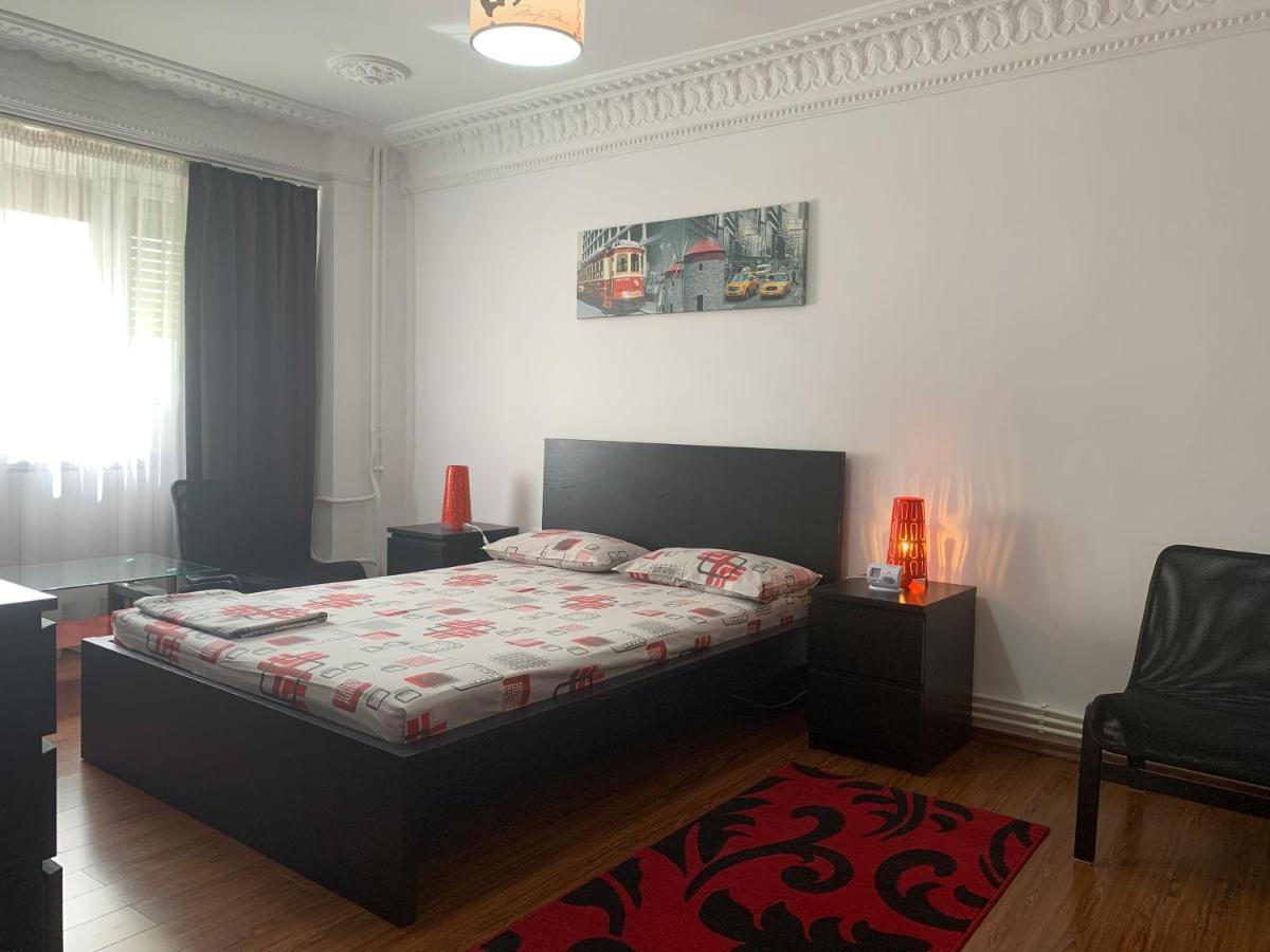 Center Apartment Galaţi Exterior foto