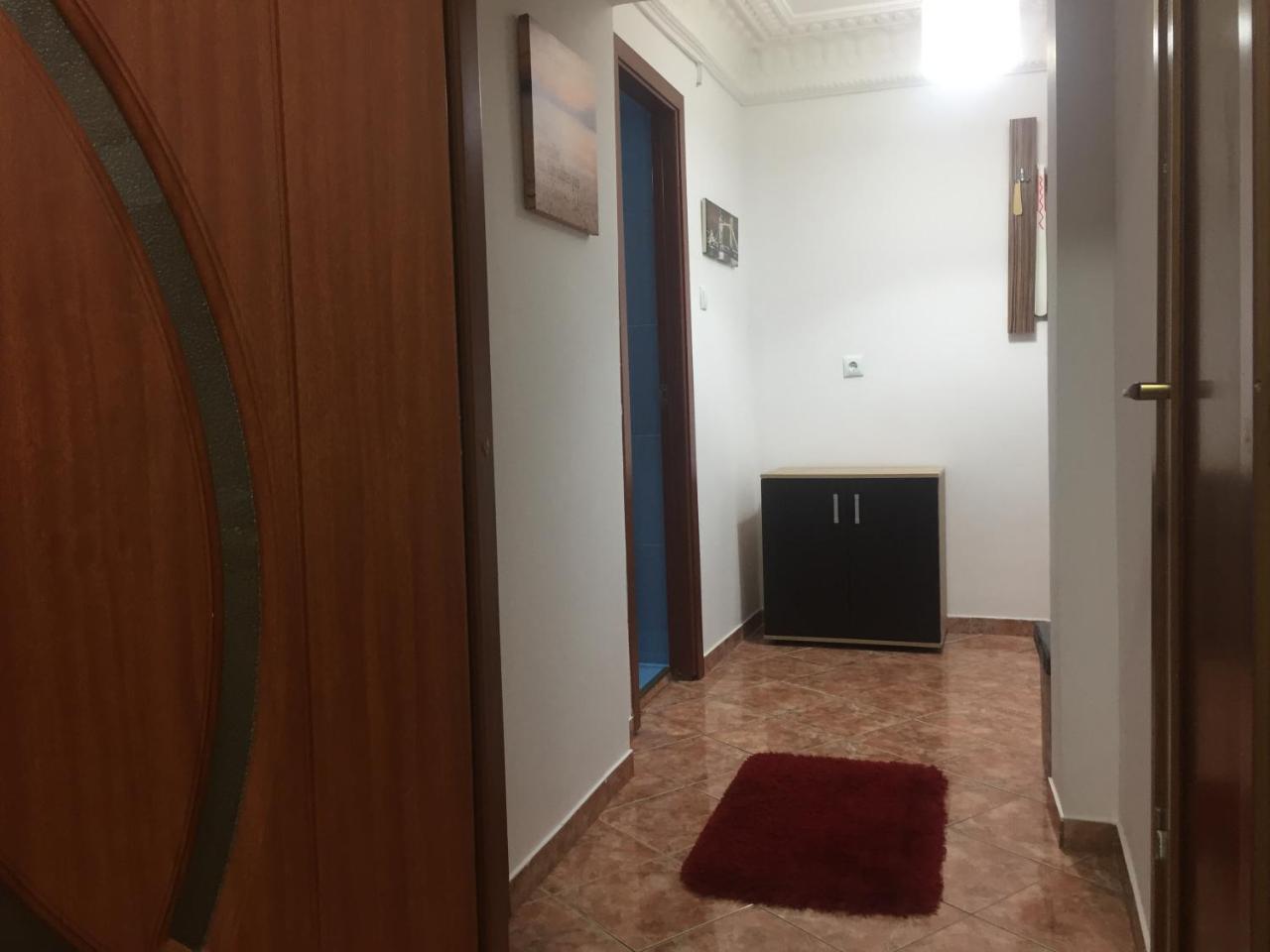 Center Apartment Galaţi Exterior foto